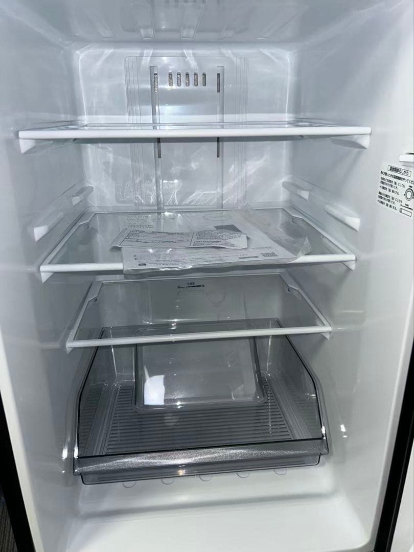 1015 2023年Toshiba 冷蔵庫 ブラック