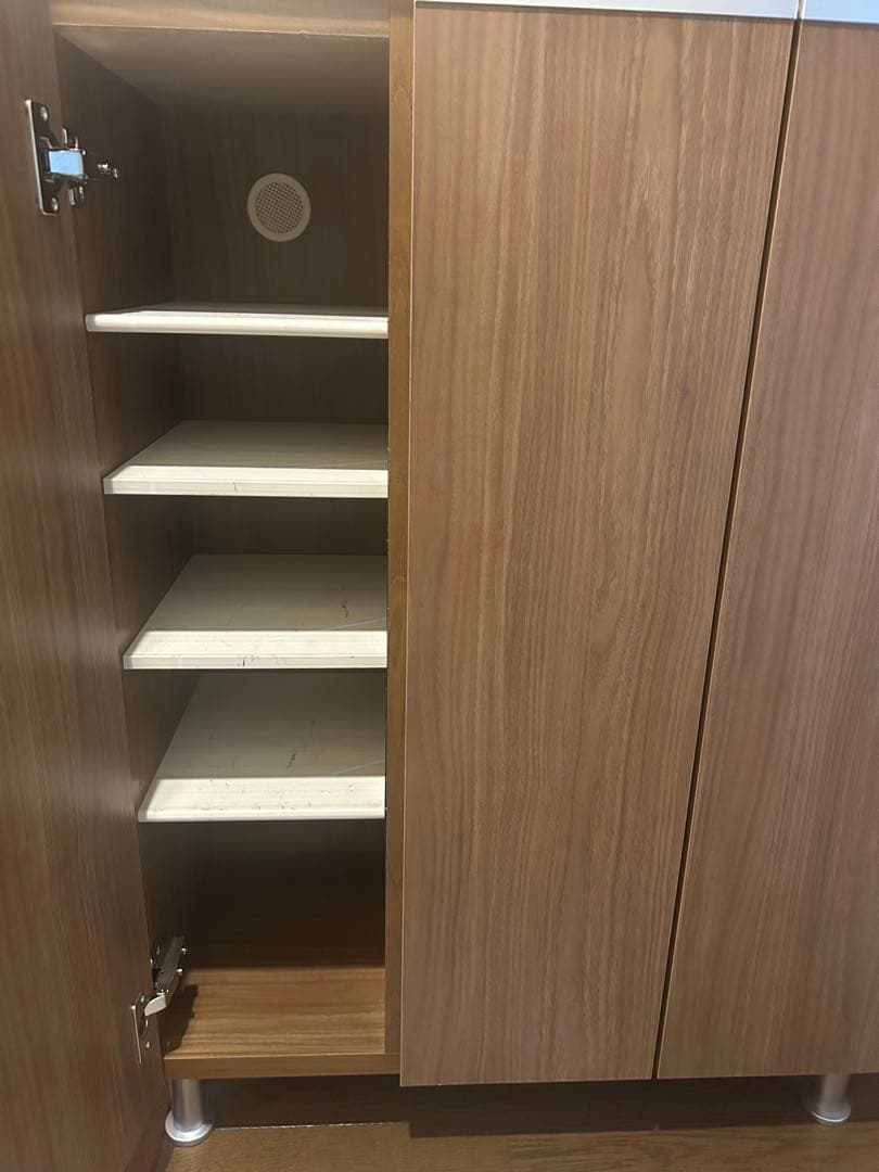 【送料込み】シューズロッカー　下駄箱　ミラー付き　高さ185cm