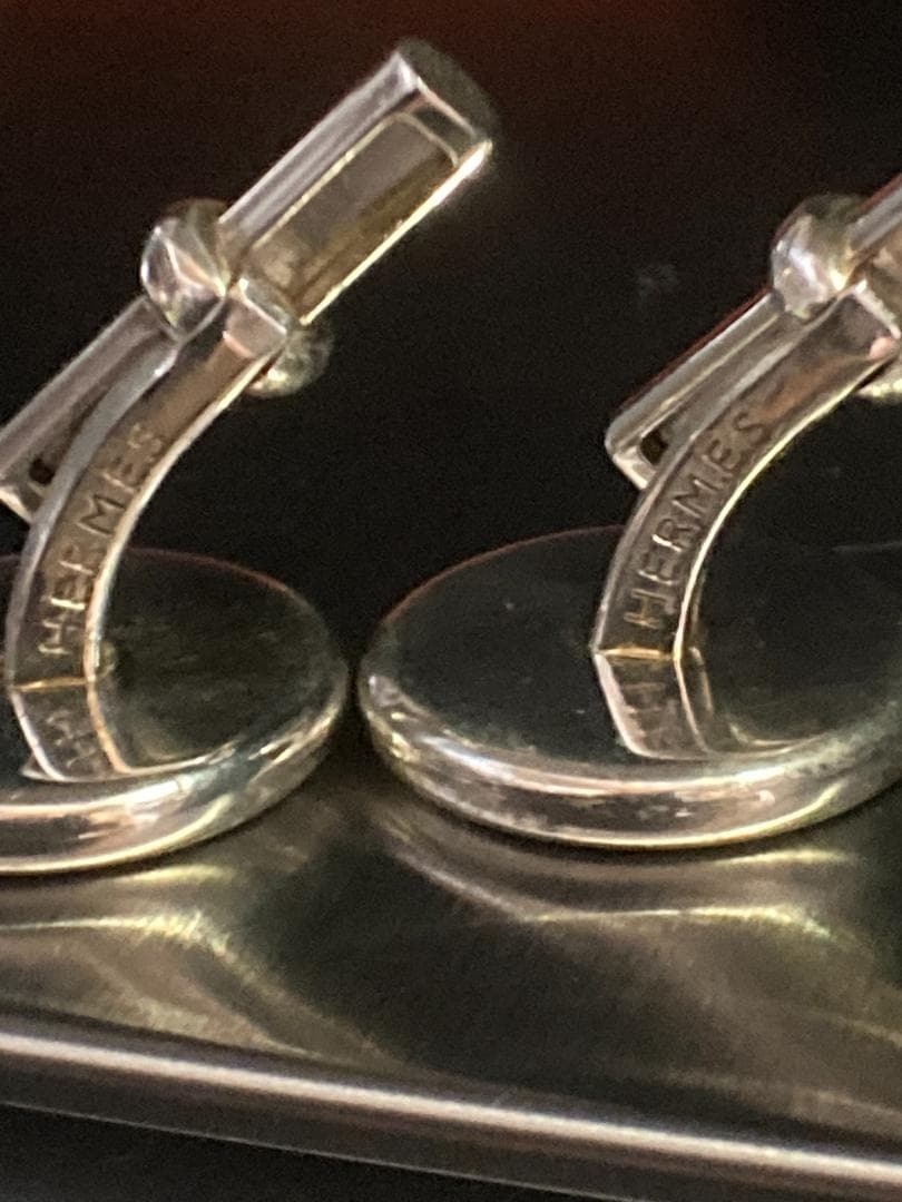 美品 エルメス セリエ ロゴ ラウンドシェイプ カフス シルバー AG925