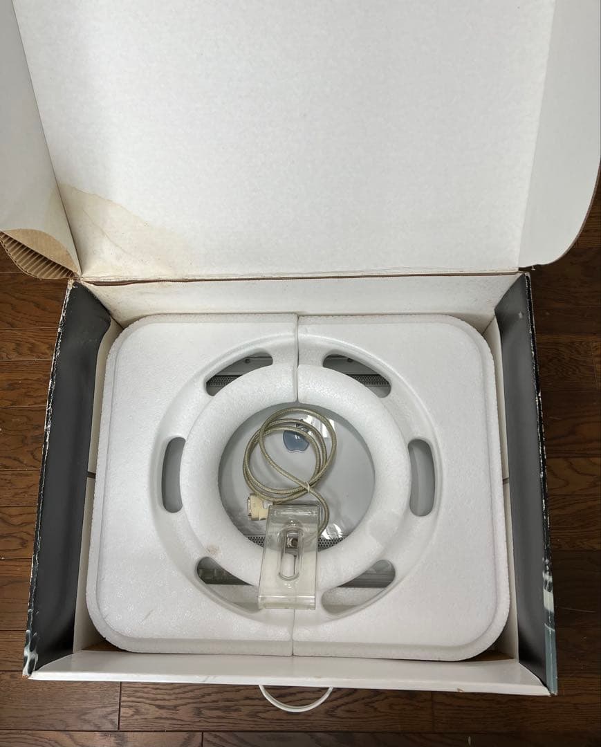 ※sahara Apple Cinema Display フラットモニター