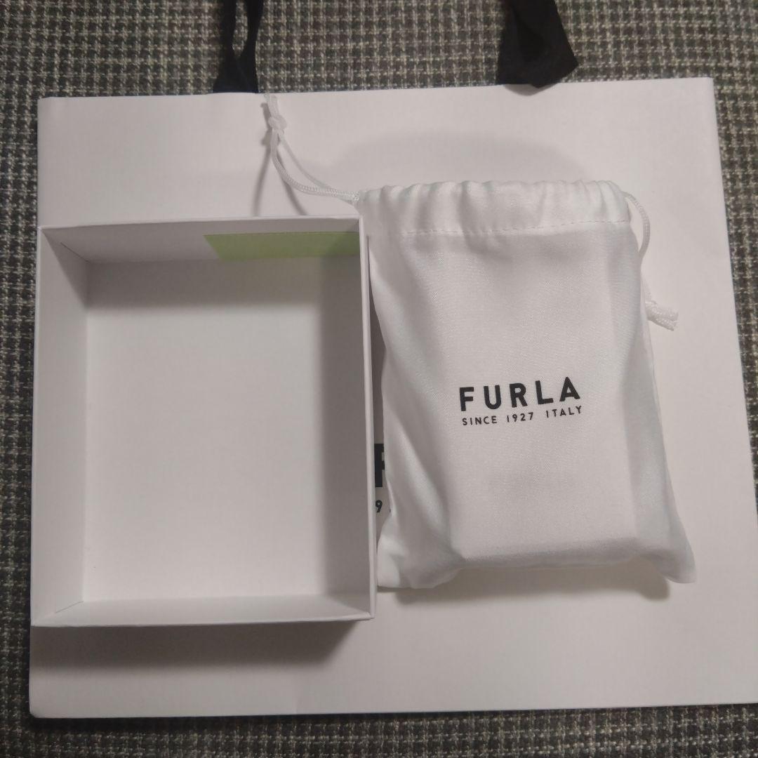 FURLA 名刺入れ　黒