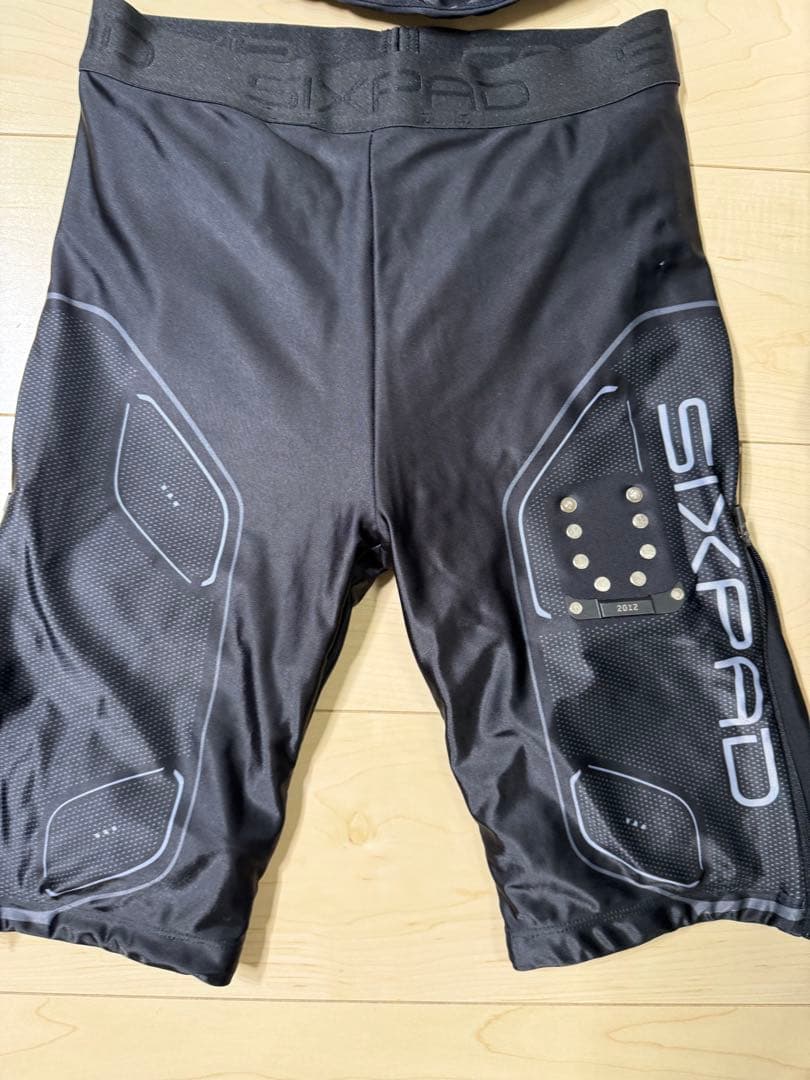 エクササイズグッズ SIXPAD Powersuit