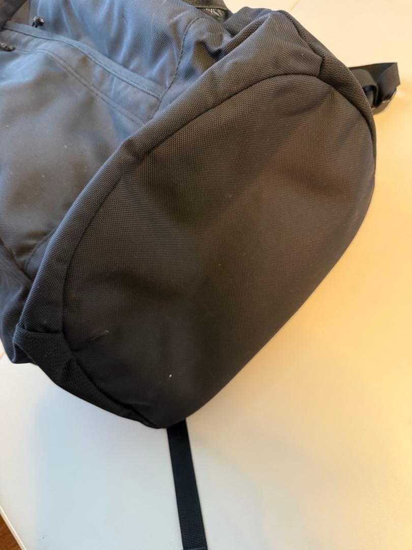 【新年SALE】Supreme ブラック リュック・バックパック　18ss