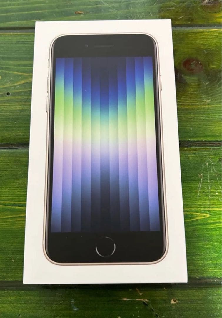 iPhone SE 第3世代 ジャンク品 バッテリー77% SIMフリー箱付き