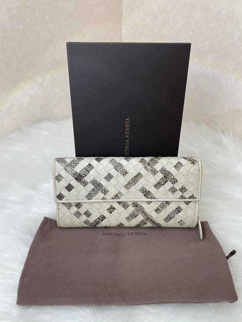 Bottega Veneta 長財布 ホワイト/グレー