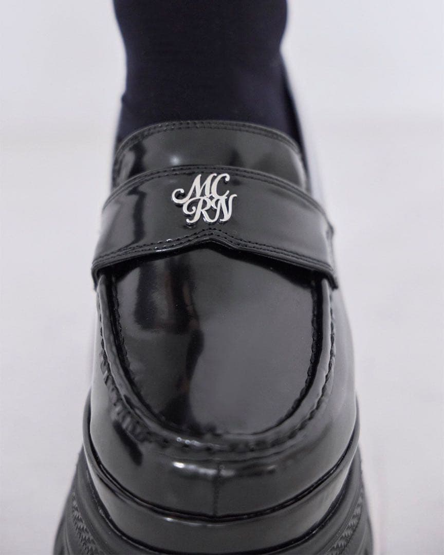 ミシェルマカロン \"史上最強\"盛れる厚底ローファー