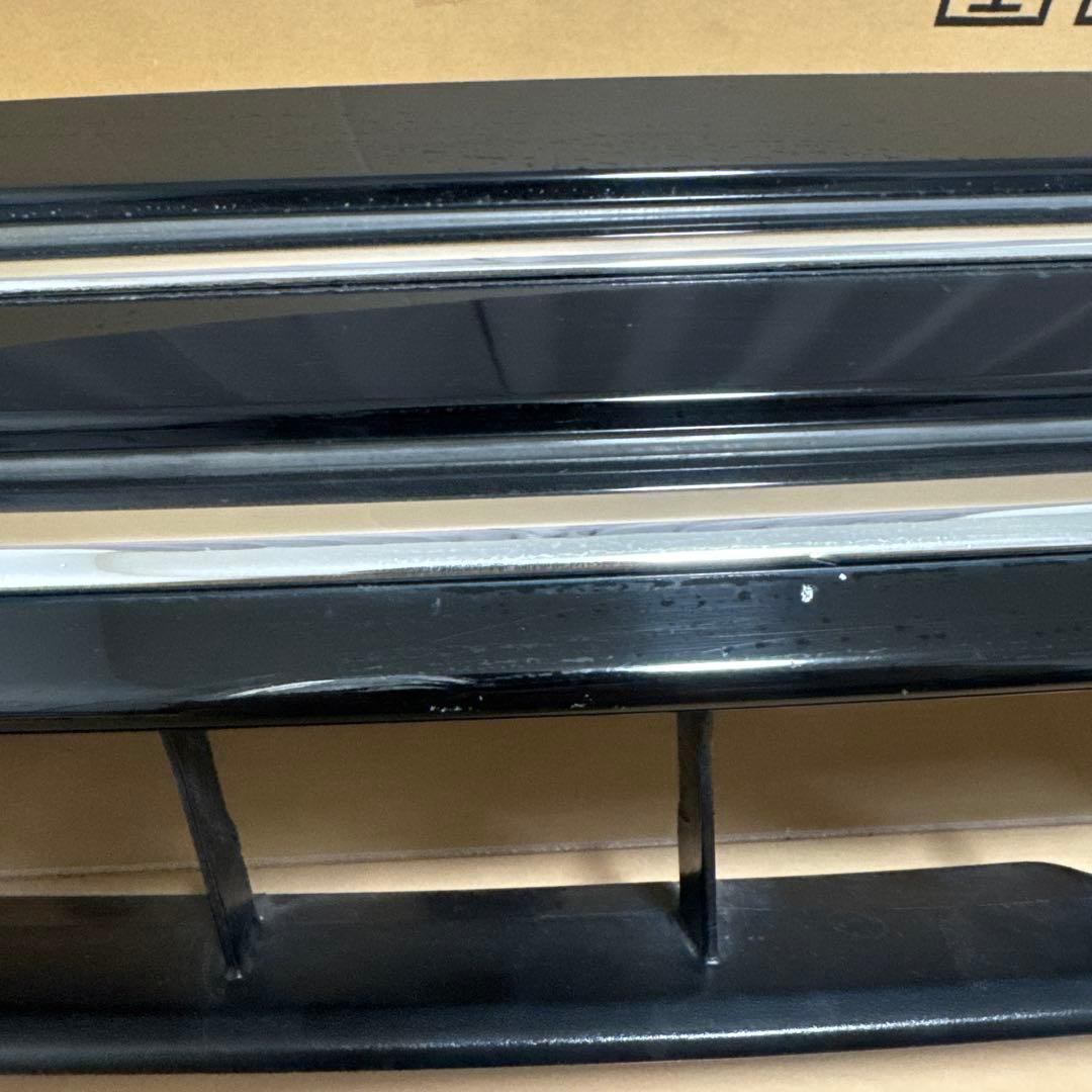 ✴*✴様 ハリアー　モデリスタ　グリル　60系