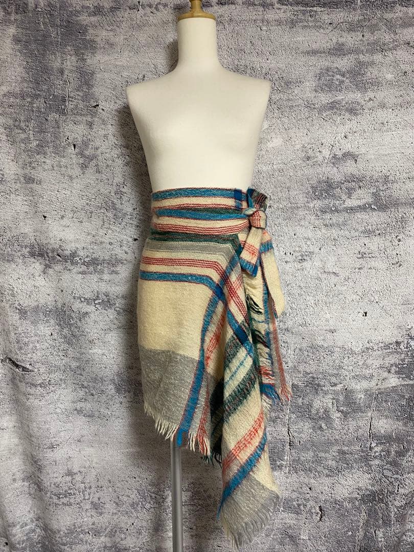 ヴィヴィアンウエストウッドゴールドレーベル　モヘアラップスカート