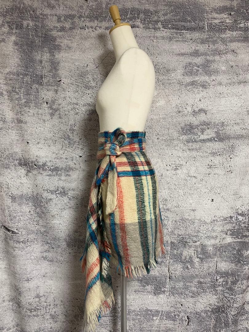 ヴィヴィアンウエストウッドゴールドレーベル　モヘアラップスカート