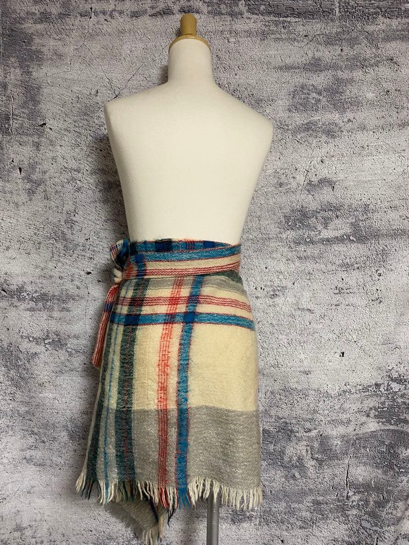 ヴィヴィアンウエストウッドゴールドレーベル　モヘアラップスカート