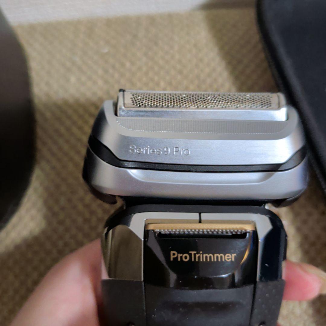 ブラウンseries9pro+(プロプラス)　シェーバー