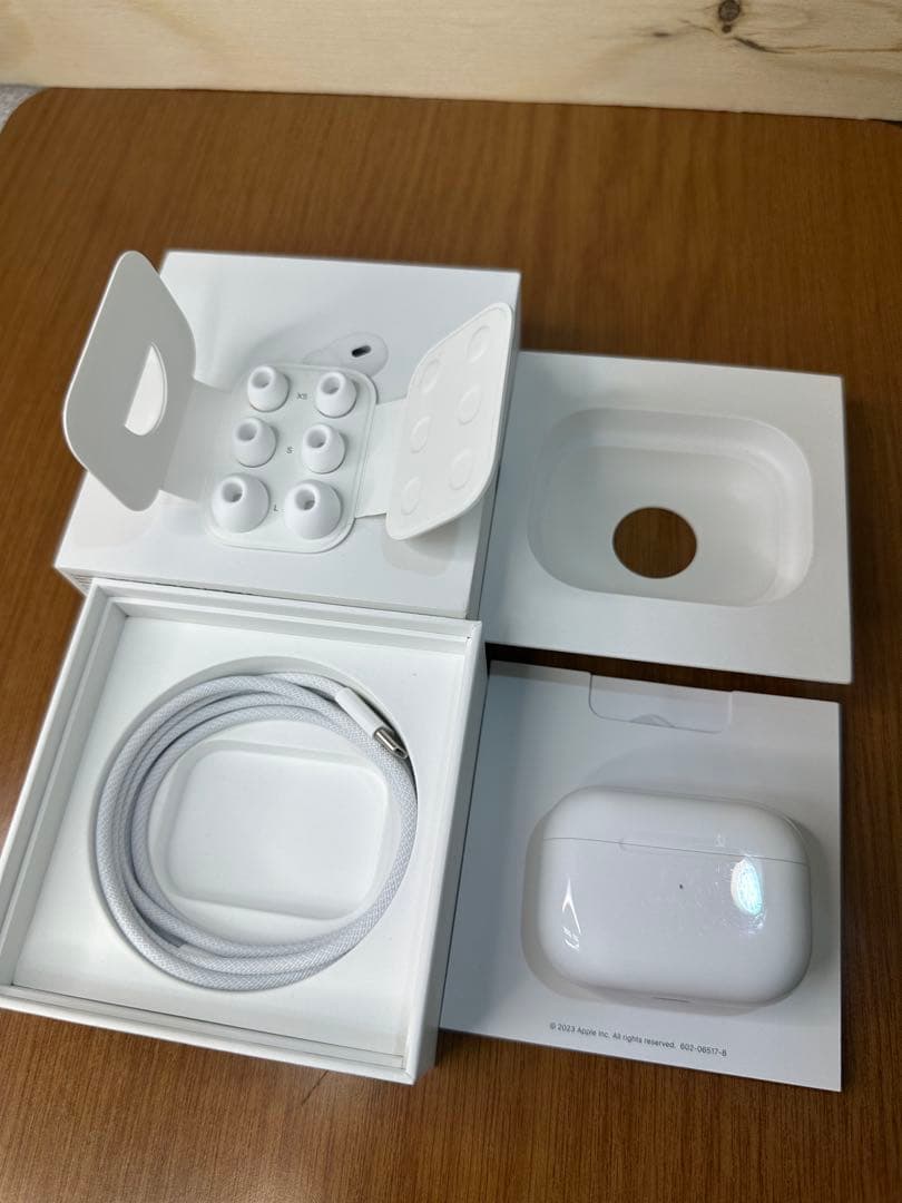 【美品】AirPods Pro 第2世代 MTJV3J/A 7KXK6