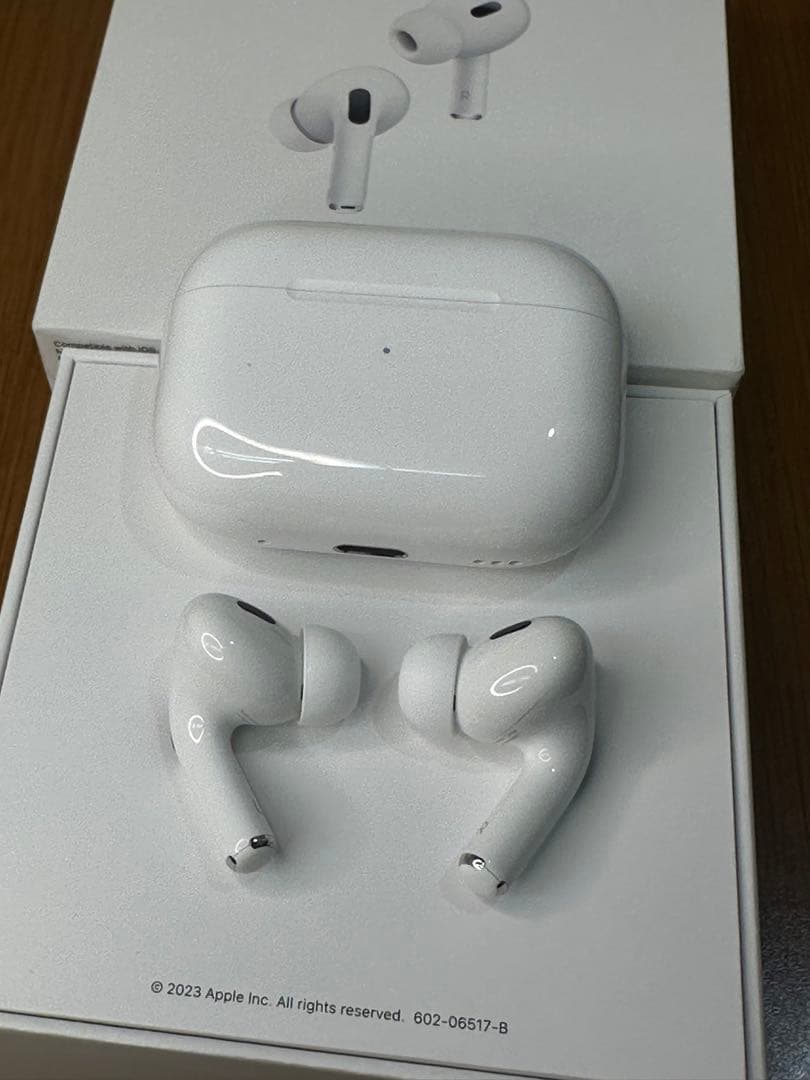 【美品】AirPods Pro 第2世代 MTJV3J/A 7KXK6