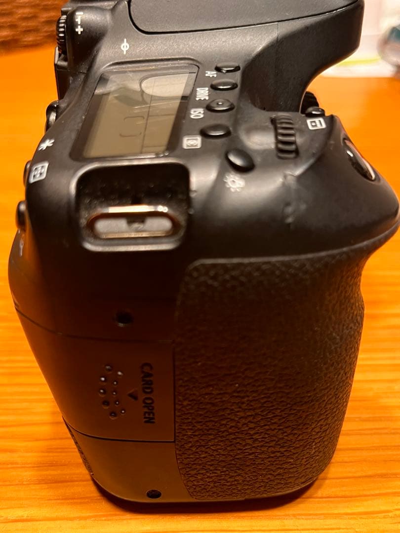 Canon EOS 80D デジタル一眼レフカメラ