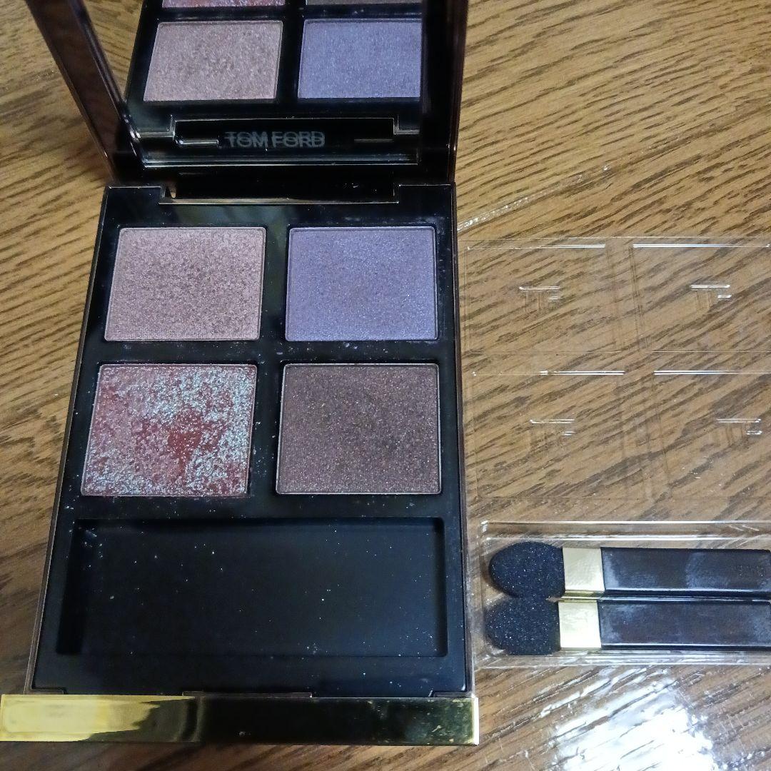 TOM FORD ヴァージンオーキッド プリティベイビー バーニッシュドアンバー