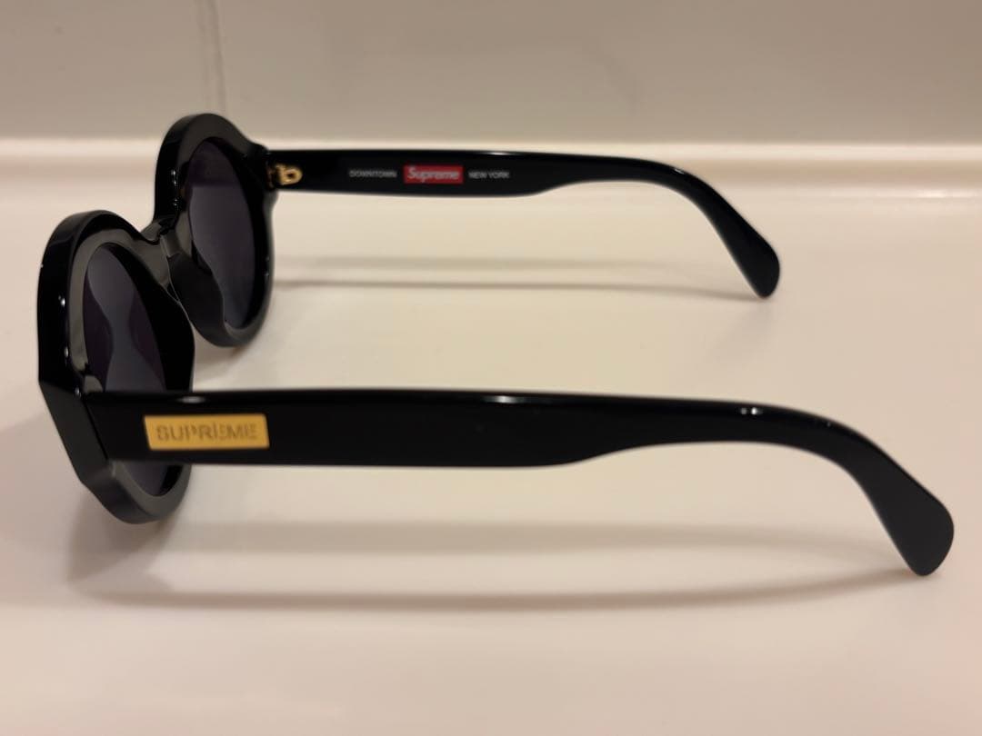 Supreme サングラス　シュプリーム　眼鏡
