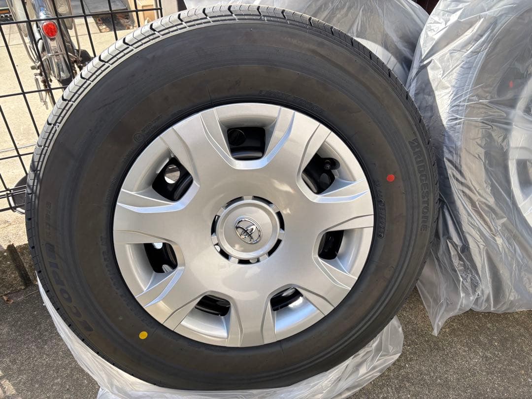 みっつぁん　ハイエース1/10納車 新車外し大阪北部近辺受渡限定純正