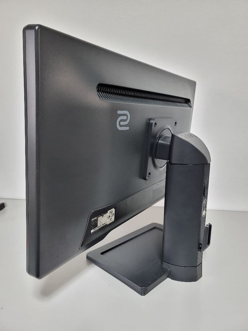 BenQ XL2411-B 24インチゲーミングモニター　144Hz