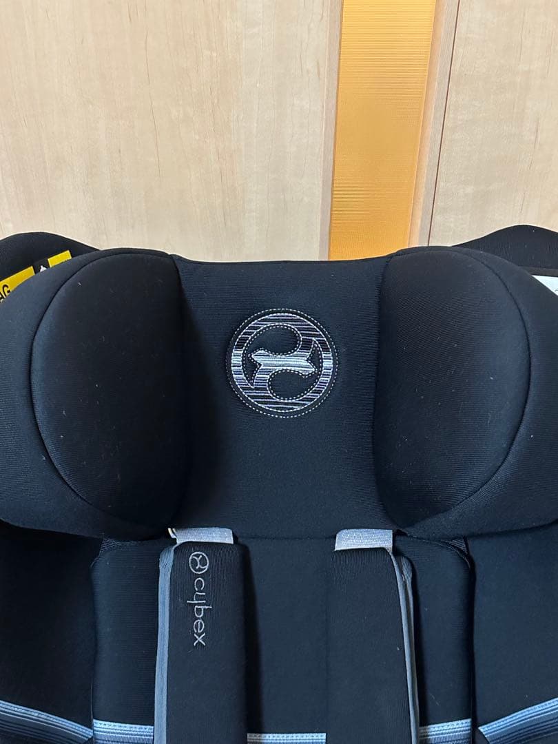 サイベックス　シローナ　SX2 i-Size ISOFIX