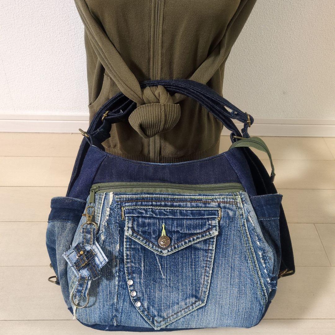 デニムリメイクバッグ　4way 　リメイクデニム　リュック　トート　ショルダー