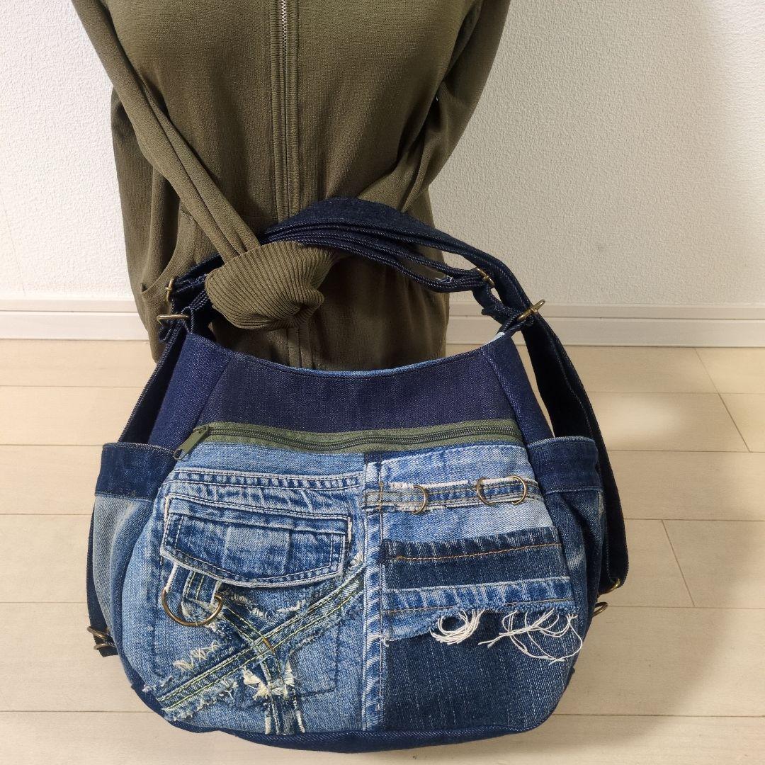 デニムリメイクバッグ　4way 　リメイクデニム　リュック　トート　ショルダー
