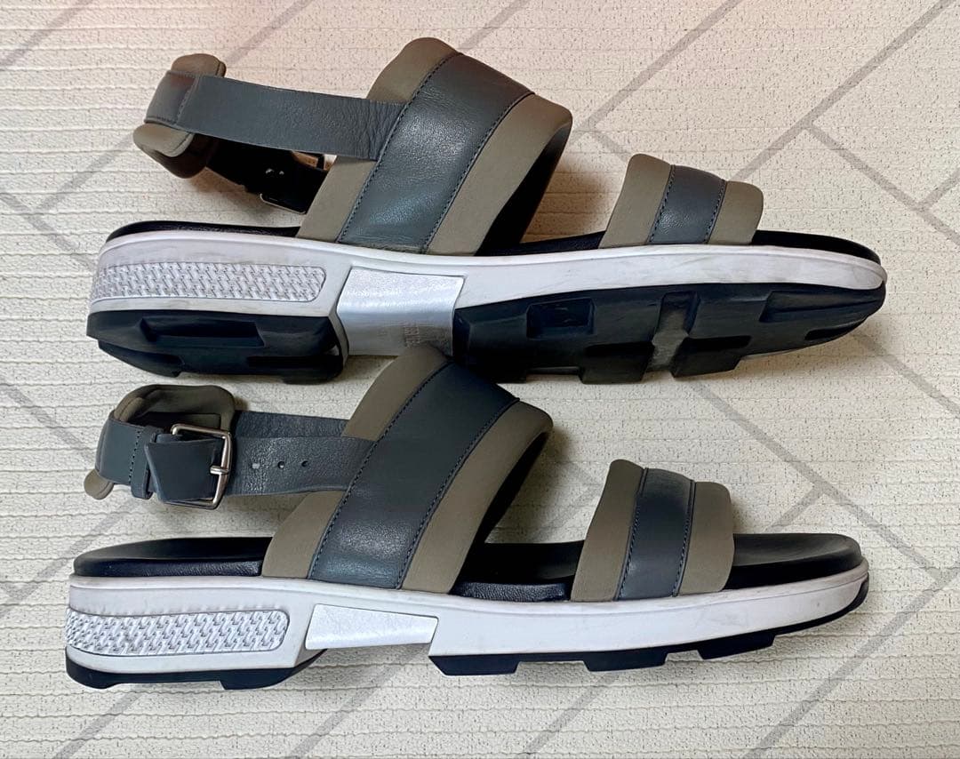 エルメス ストラップサンダル