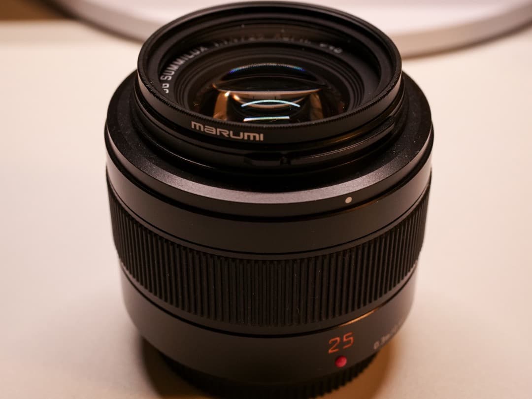 ほぼ新品/LEICA DG SUMMILUX 25mm F1.4 II ASPH
