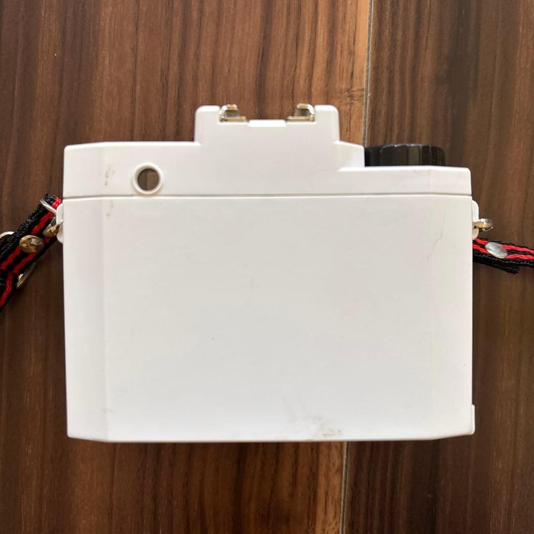 [希少！]トイカメラ HOLGA DIGITAL ホワイト