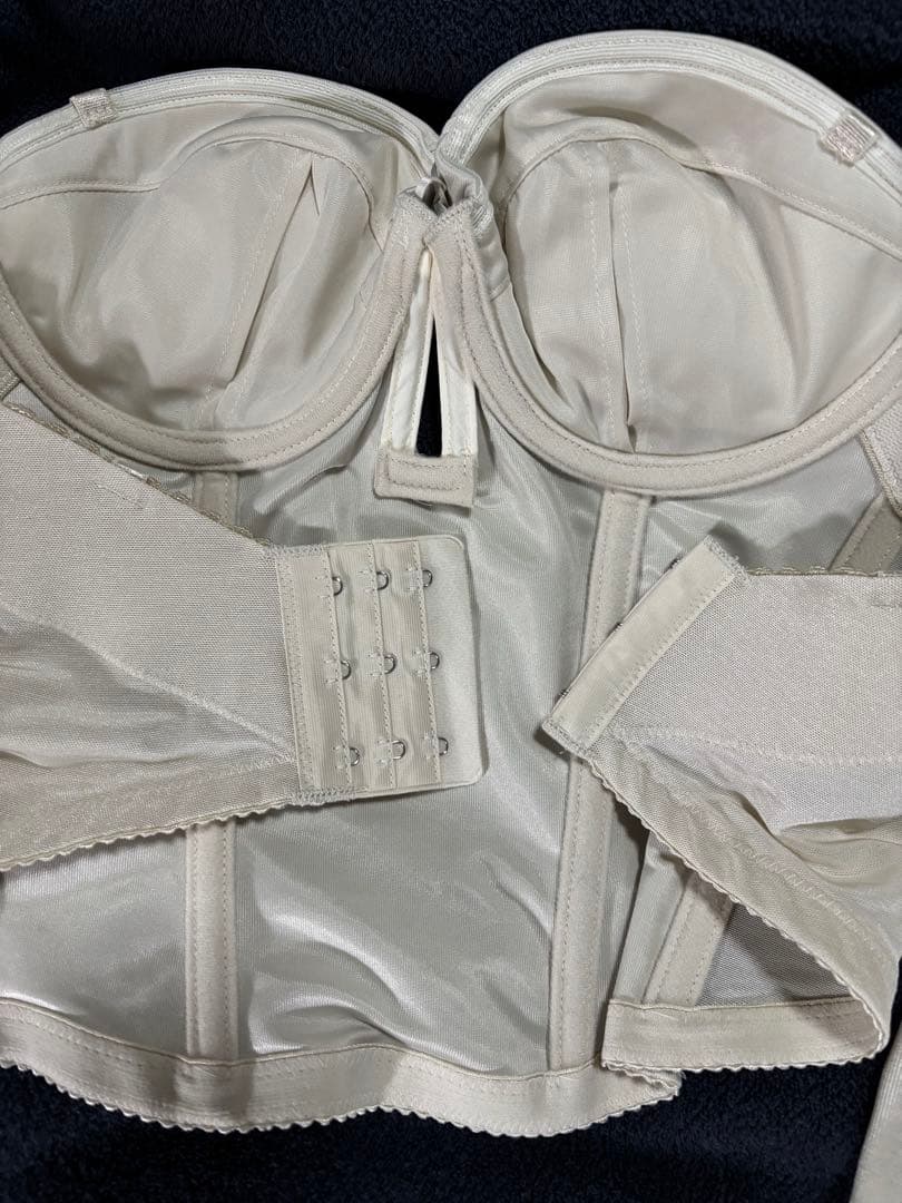 mirrormirror D75 ブライダルインナー　ビスチェ