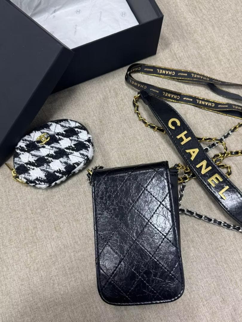 VIP限定✨ノベルティ✨非売品ノベルティ スマホポーチ＆ミニバッグ　BOX付