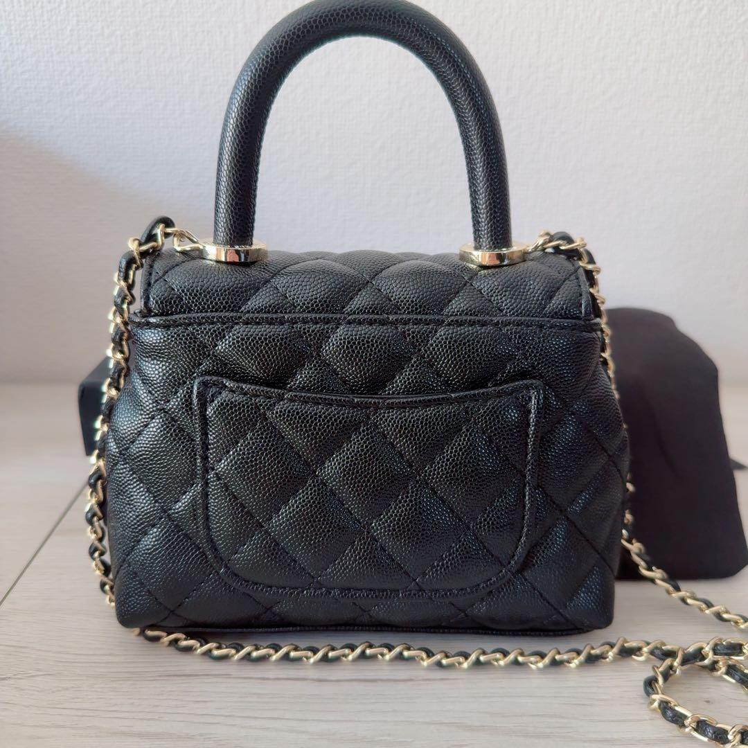 CHANEL ノベルティ キルティング ショルダーバッグ ハンドル