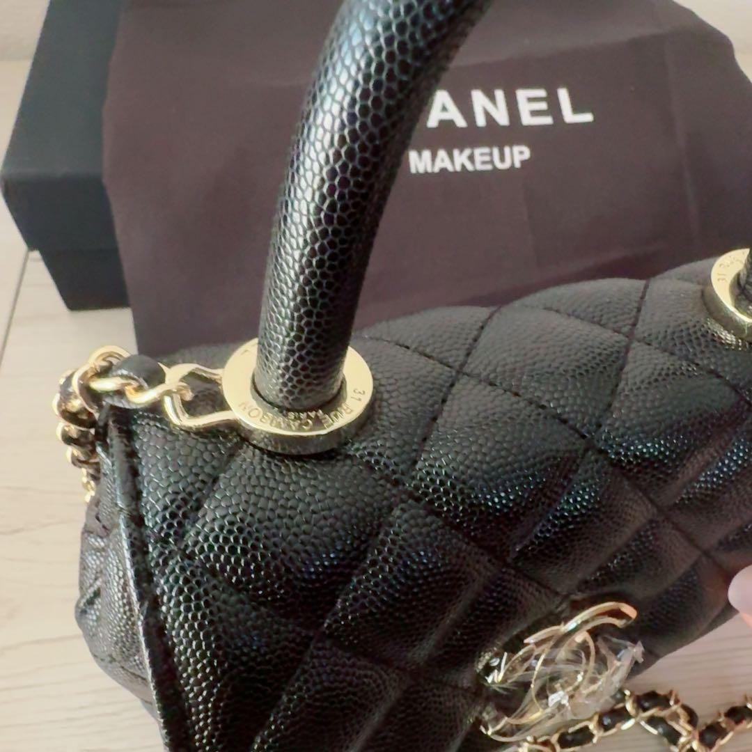 CHANEL ノベルティ キルティング ショルダーバッグ ハンドル