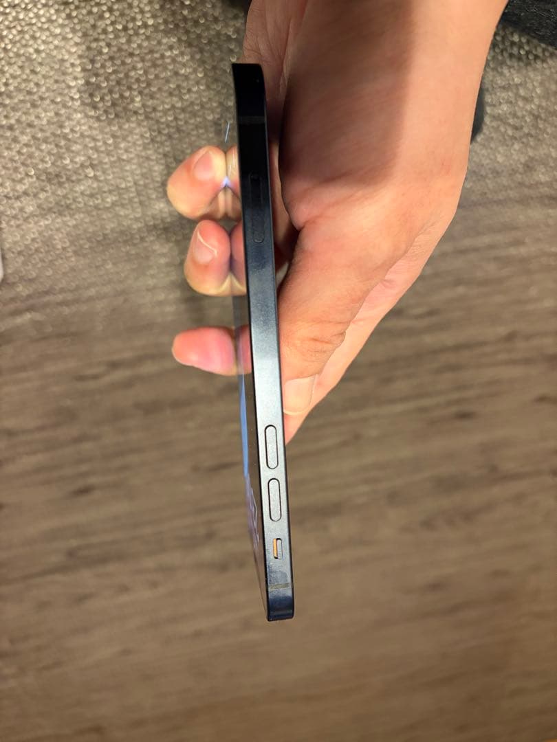 猫*様 SIMフリー　Apple iPhone 12 ブラック 64GB 本体