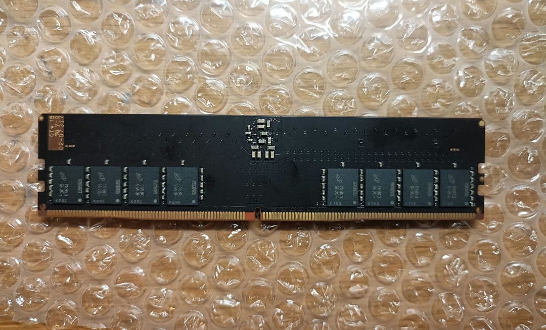 Crucial DDR5 4800 32GB W5U4800CM-32GS １枚