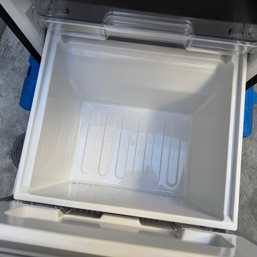 196⭐️2025年製★ほぼ新品★シャープ　冷蔵庫　右、左開き　一人暮らし