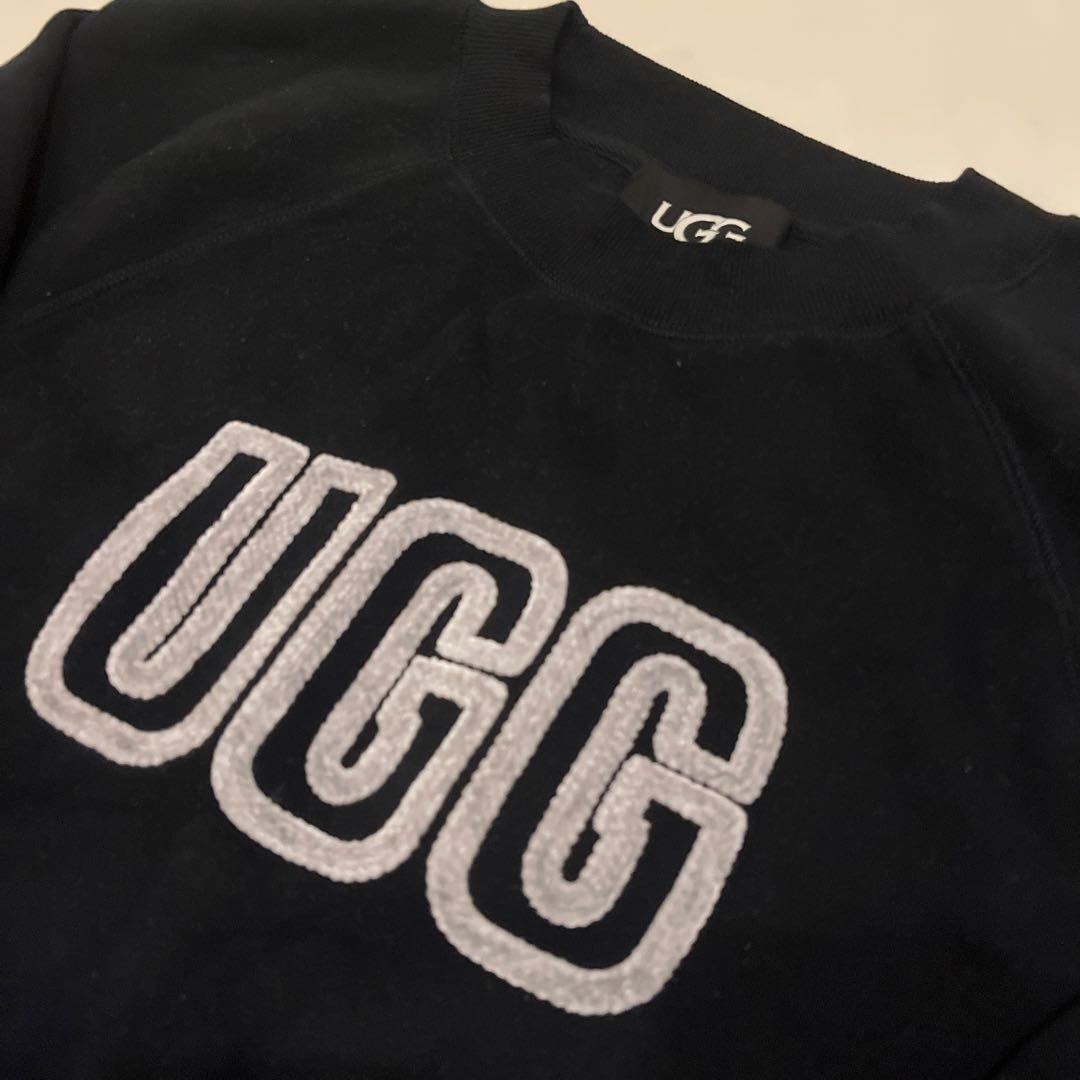 UGG スウェット　ブラック