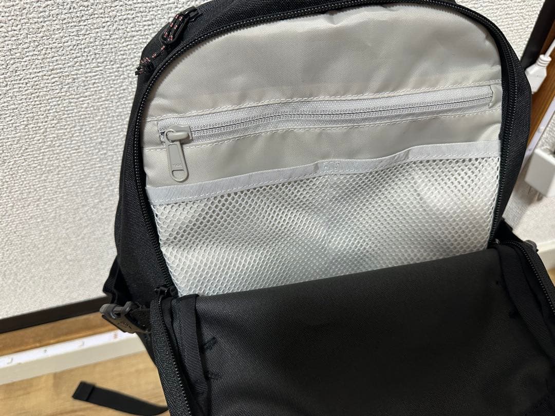 バッグ Fjallraven skule 20L