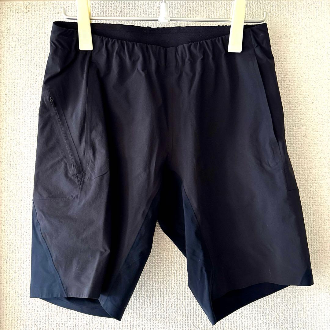 定価38500円！アークテリクスveilance ショートパンツ黒サロモン