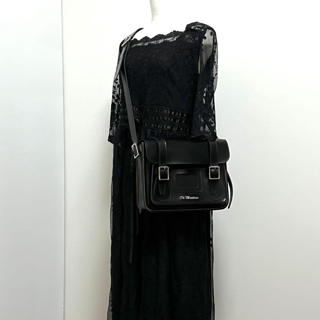 ドクターマーチン　ショルダーバッグ　レザー　サッチェルバッグ　クロスボディ