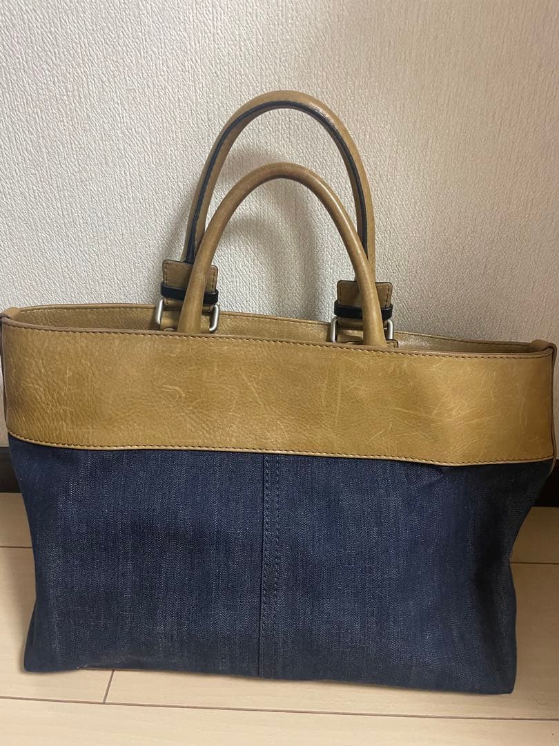 Chloeトートバック