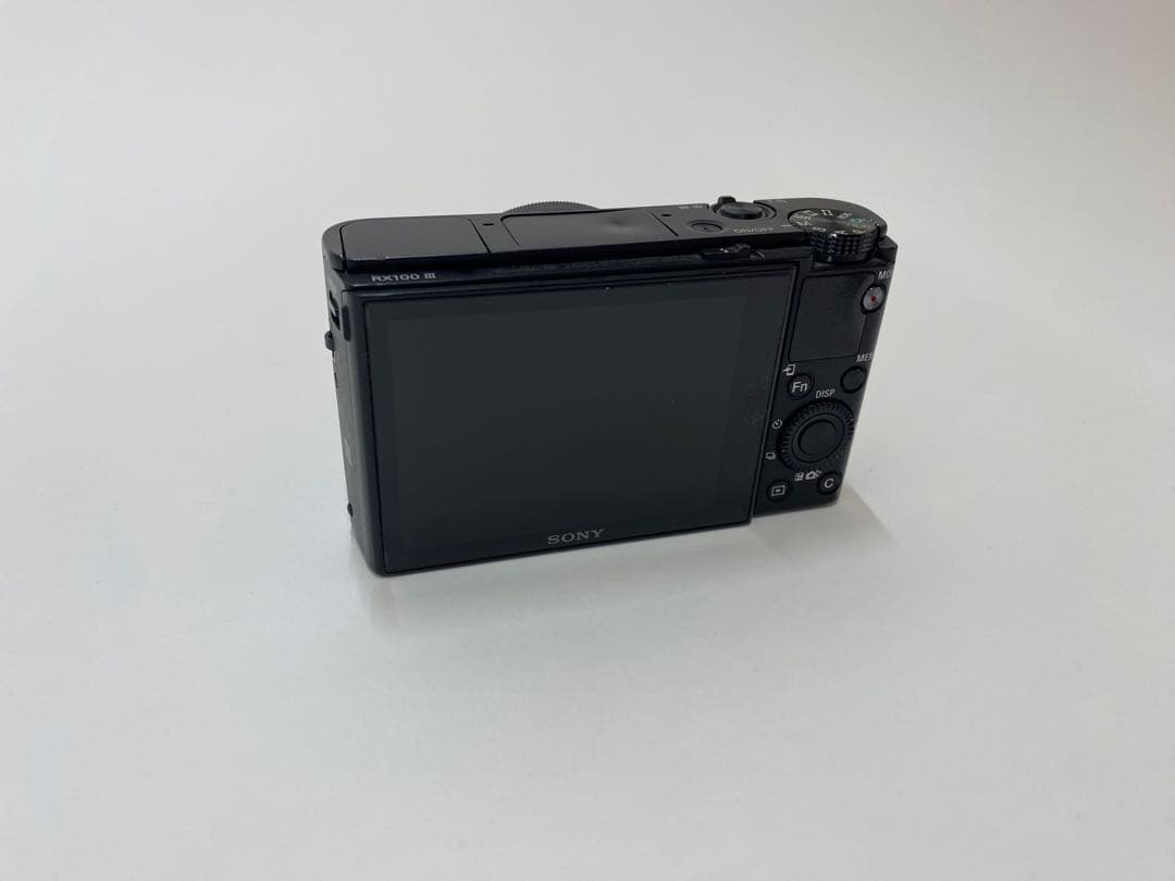 SONY RX100Ⅲコンパクトデジタルカメラ ZEISSレンズ