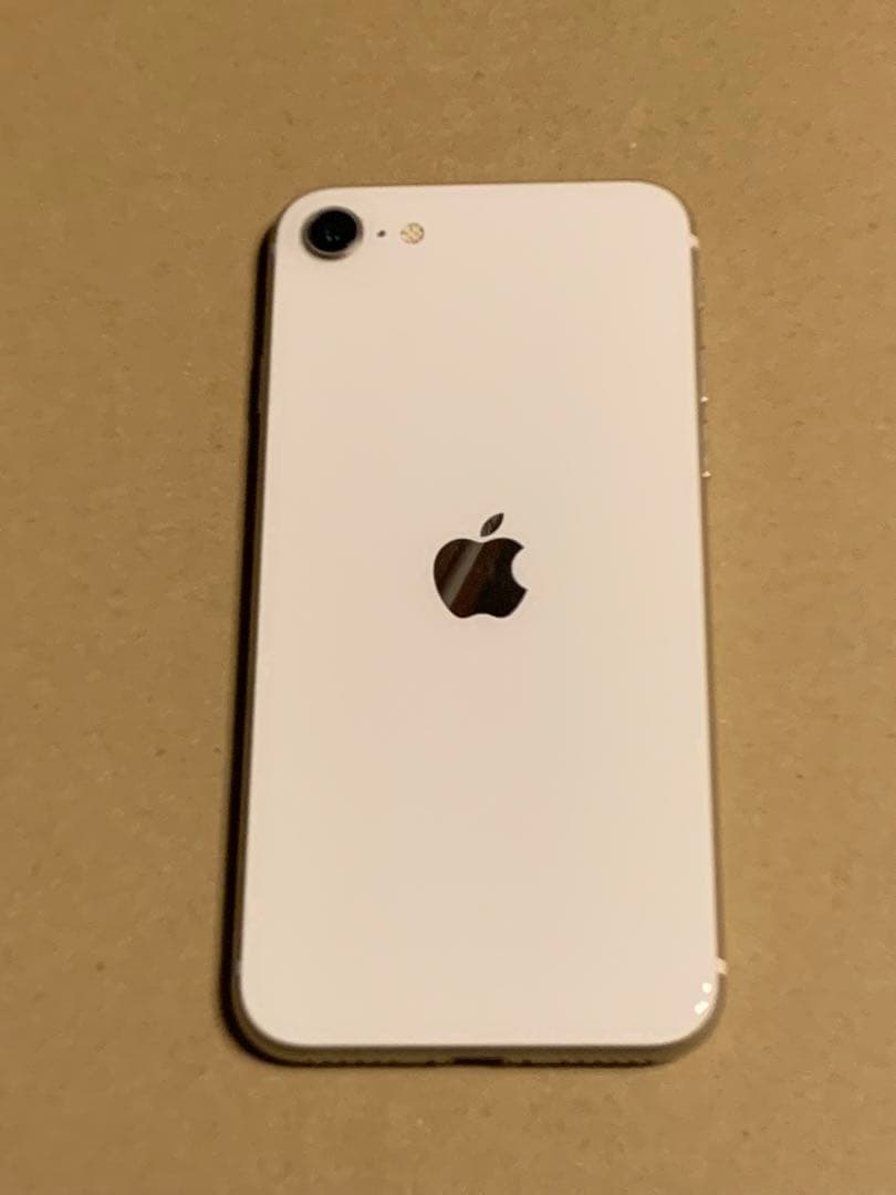 iPhone SE 3世代 128GB スターライト