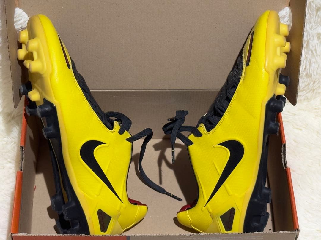 ナイキ トータル90 レーザー HG 29.5cm