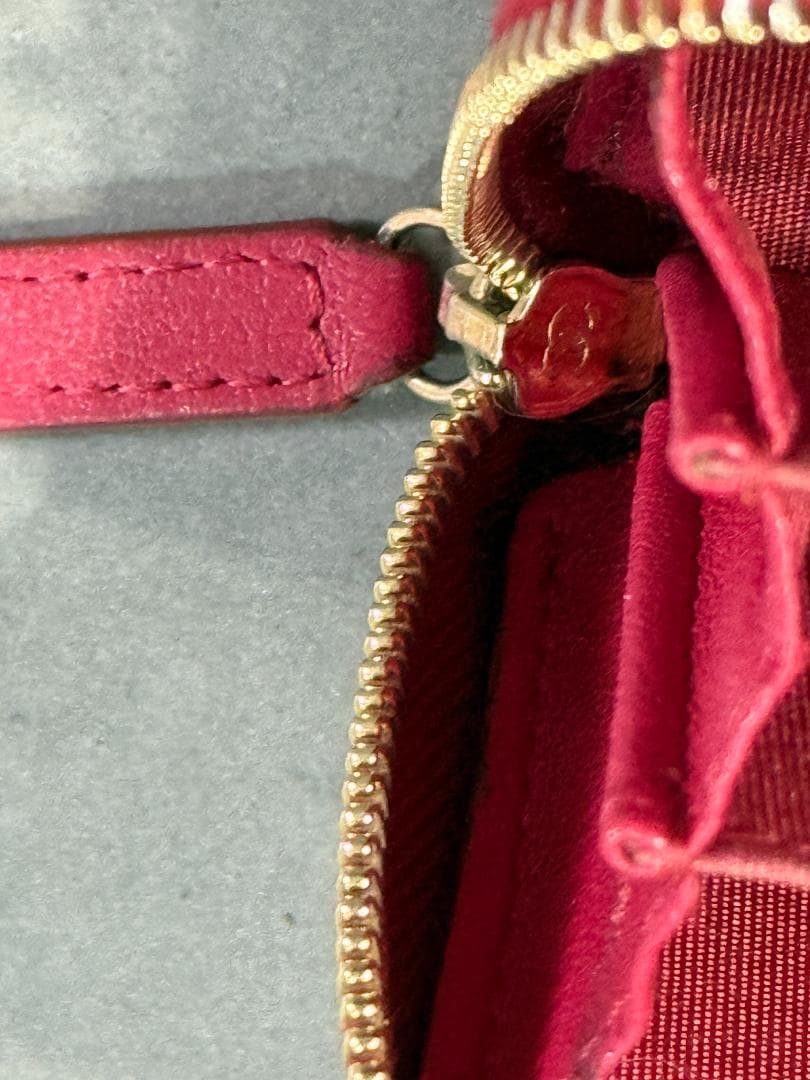 CHANEL パース　マドモアゼル　Vステッチ　ピンク