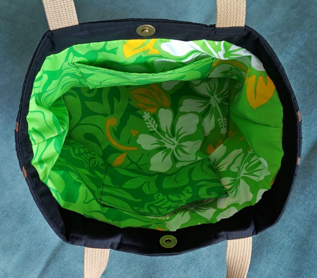 ゆじゆじ！ハンドメイド　ハワイアンキルトバッグ　（木蓮）