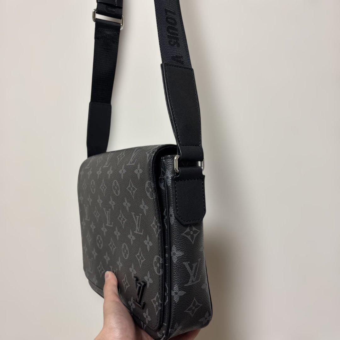 LOUIS VUITTON ショルダーバッグ