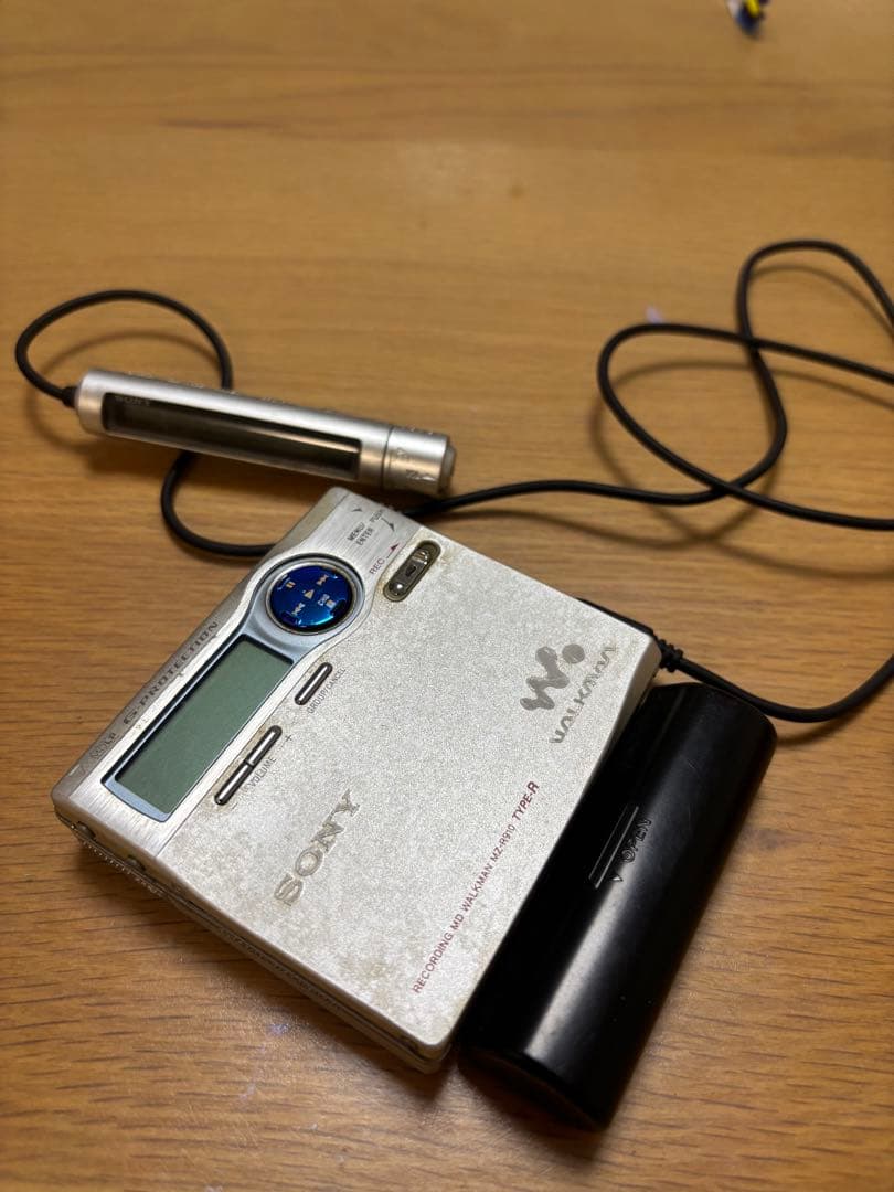 SONY ソニー MDウォークマン レコーダー MZ-R910★中古