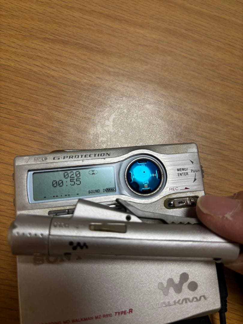 SONY ソニー MDウォークマン レコーダー MZ-R910★中古