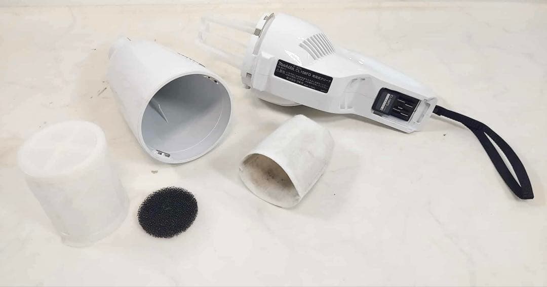 マキタ 充電式クリーナー CL108FD ②