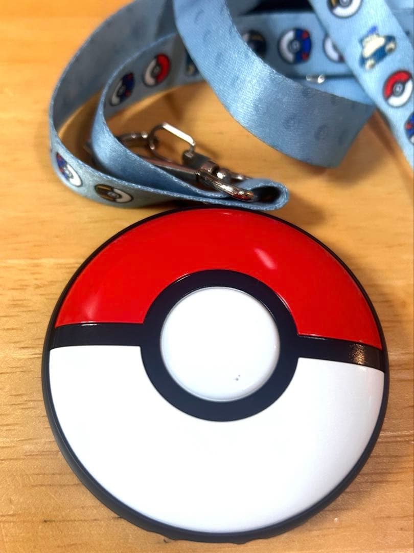 Pokemon GO Plus + ポケモンGO プラスプラス ポケゴ プラプラ